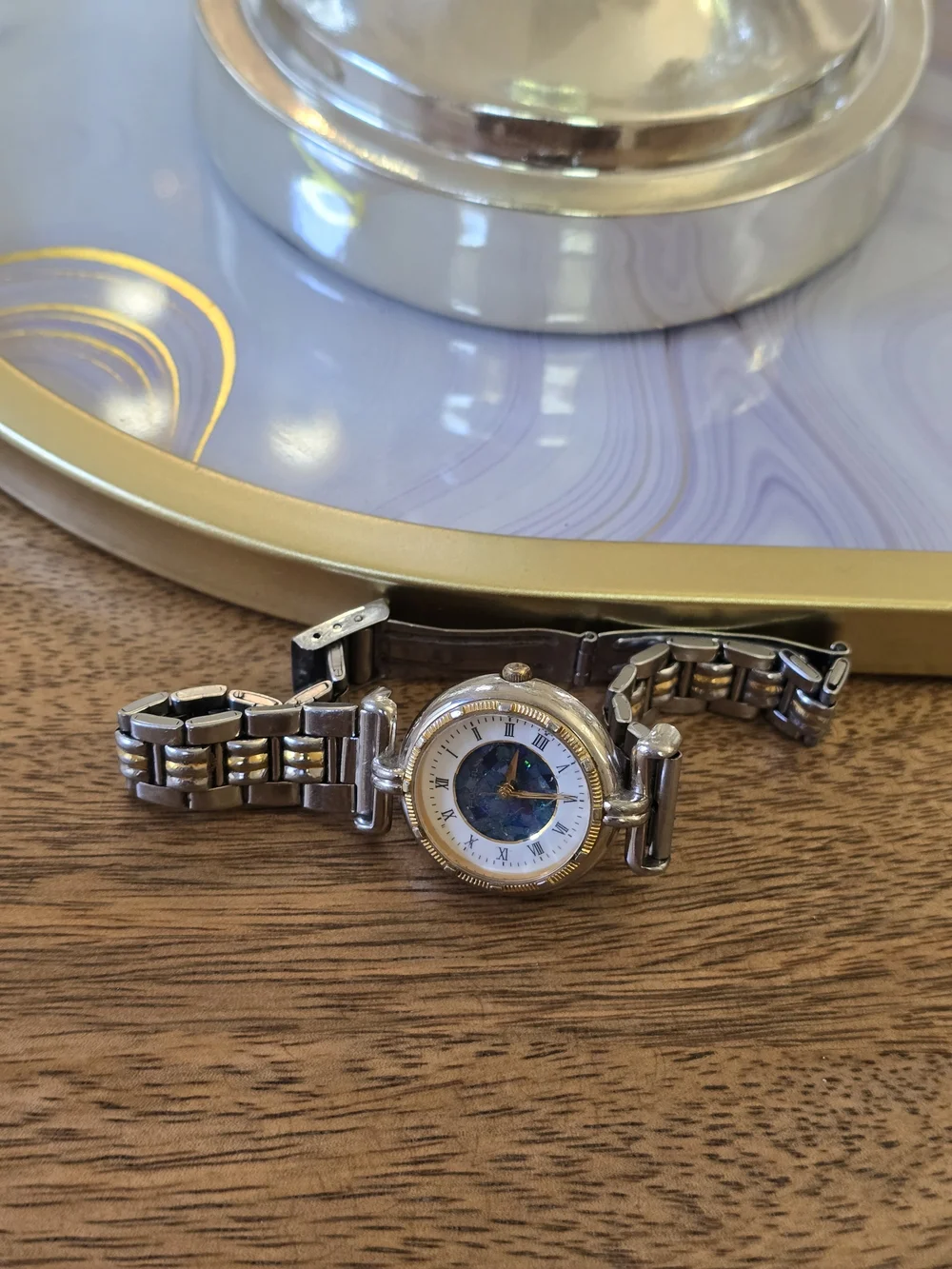Two-Tone Women's Bracelet Watch - Silver & Gold Fossil